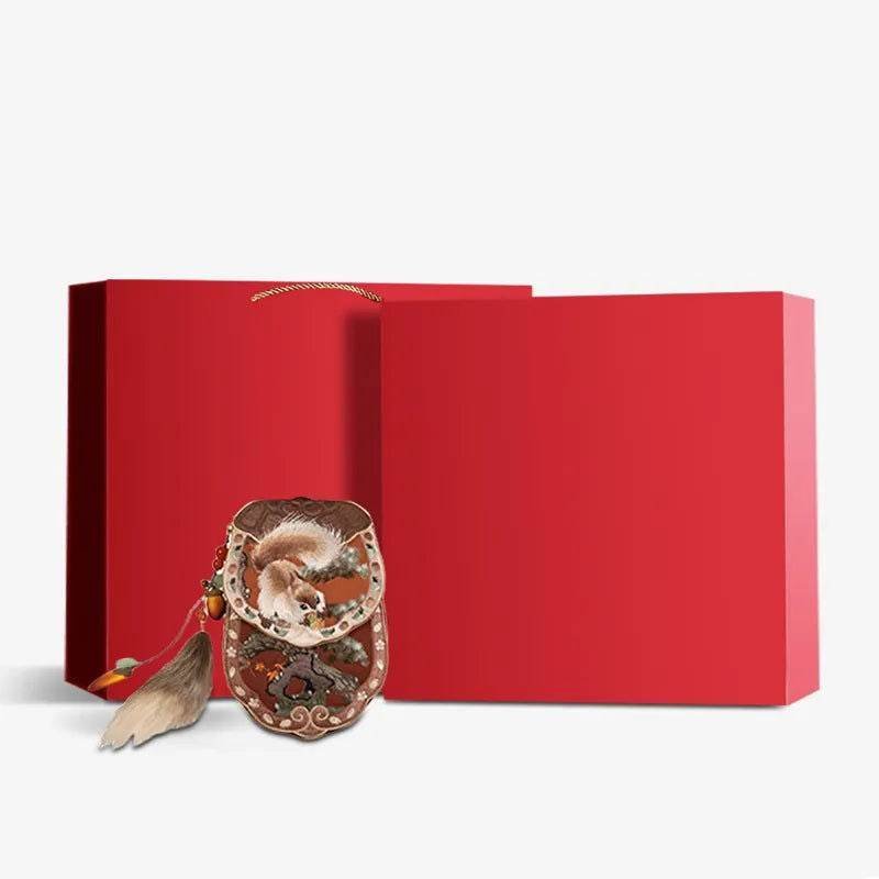 Embroidery Retro Crossbody Phone Wallet Squirrel and Hazel - Image 8